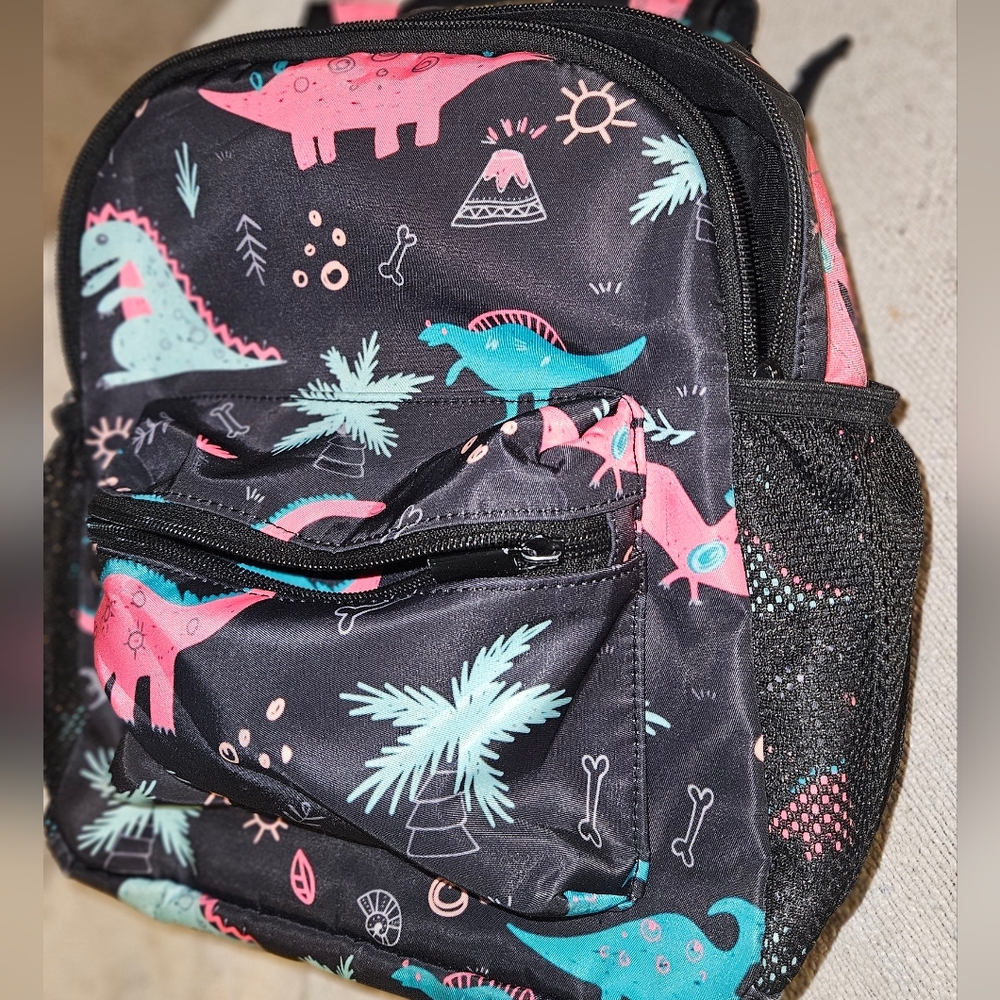 Dinosaur Backpack - Picture 5 of 9